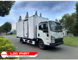 Xe tải Isuzu QKR 210 1.9 tấn Thùng Kín Composite