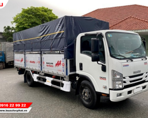 Xe tải Isuzu NQR75LE4 5 tấn Thùng Bạt