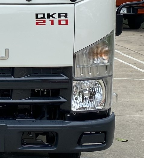 Đèn xe tải Isuzu QKR