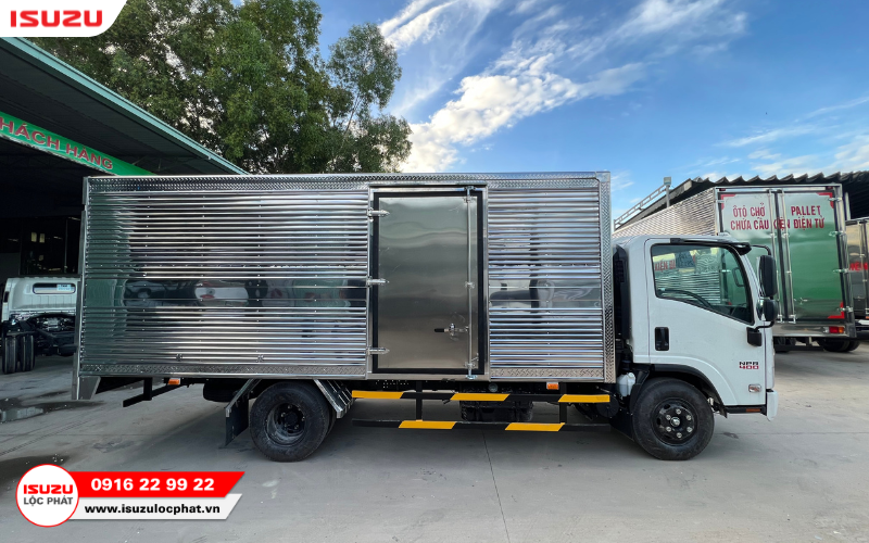 Quy cách đóng thùng Isuzu NPR 400