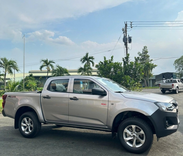 Isuzu Lộc Phát