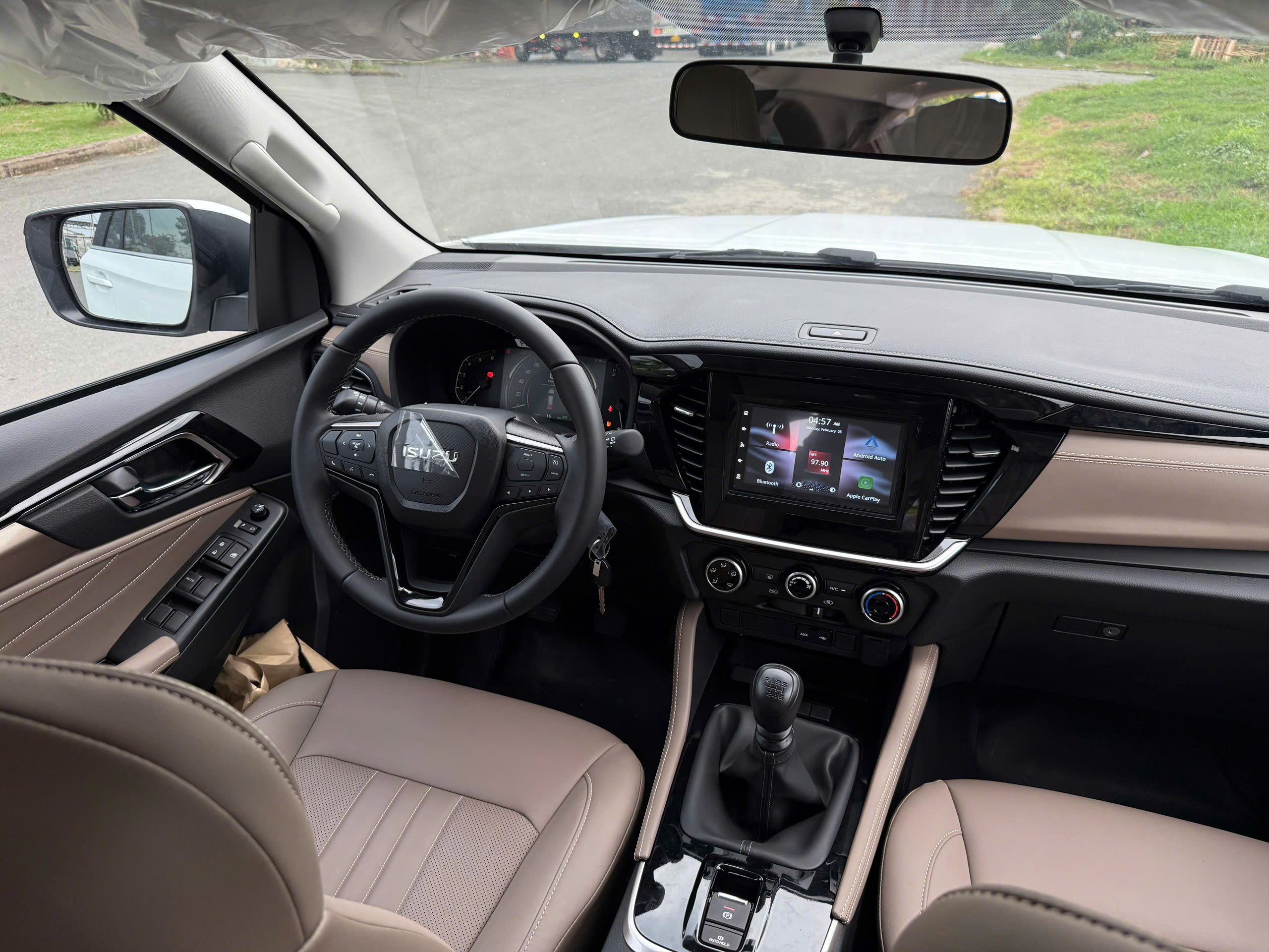 Isuzu Lộc Phát
