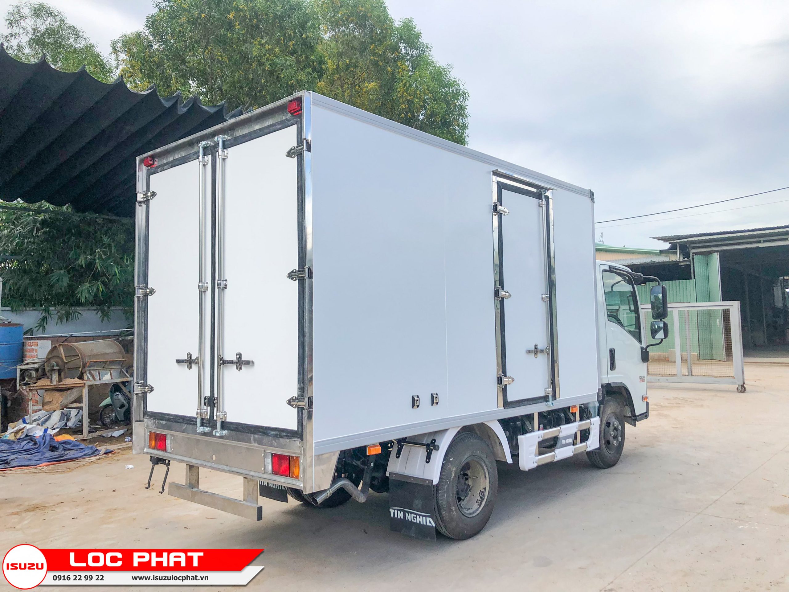 Isuzu Lộc Phát