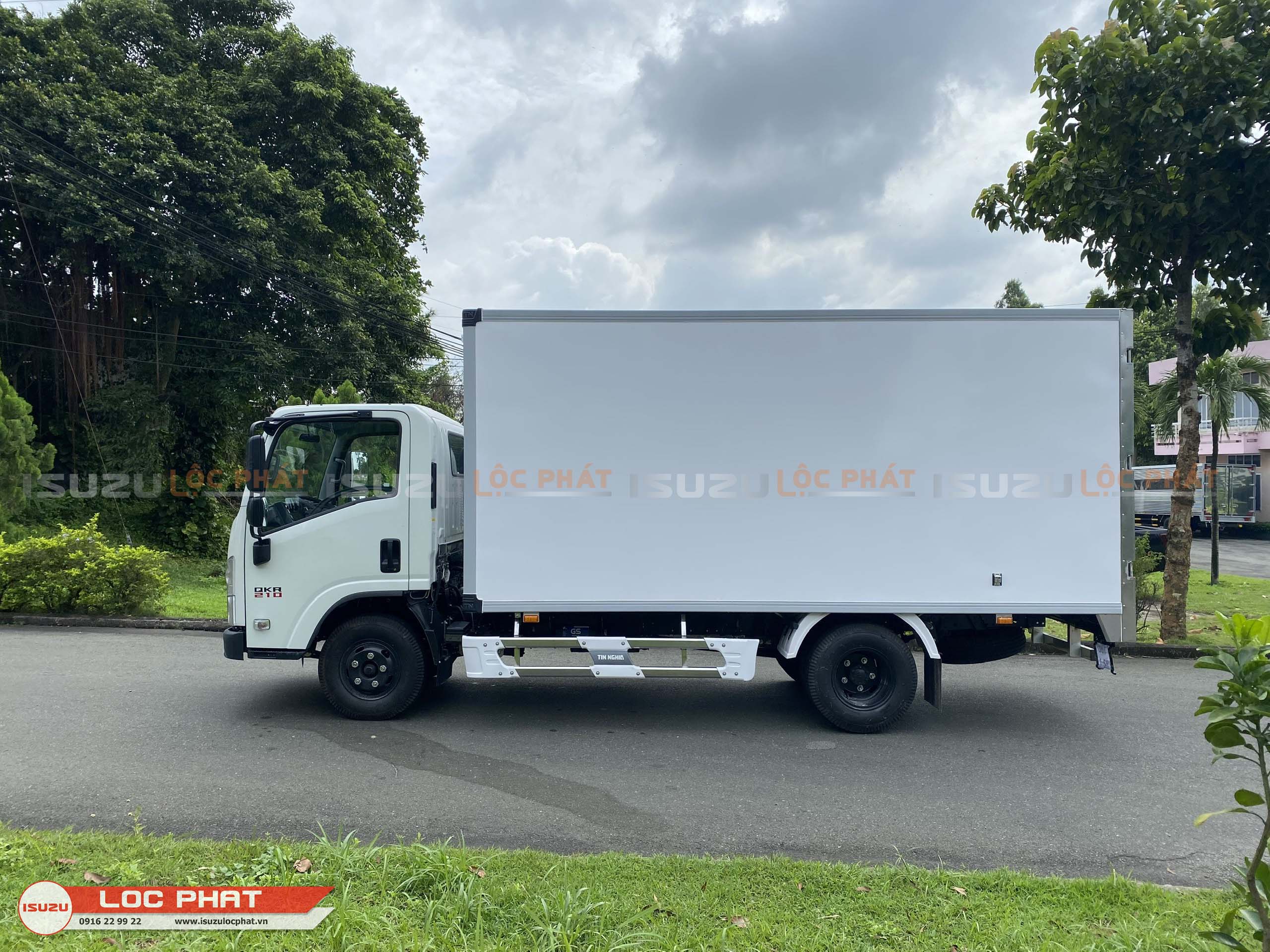 Isuzu Lộc Phát
