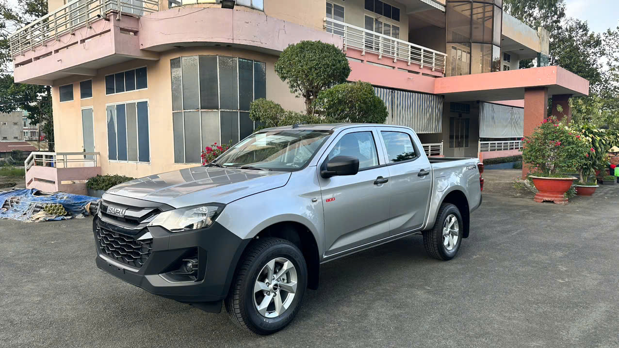 Isuzu Lộc Phát