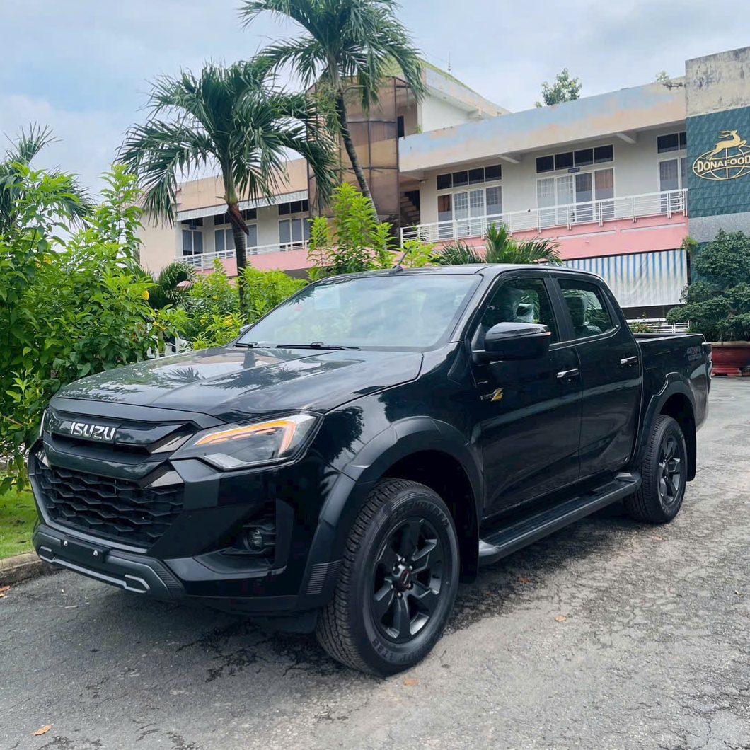 Isuzu Lộc Phát